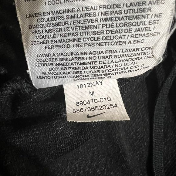 Nike Womens Dri-Fit Training Shorts Size Medium Grey (read description) - Picture 5 of 9